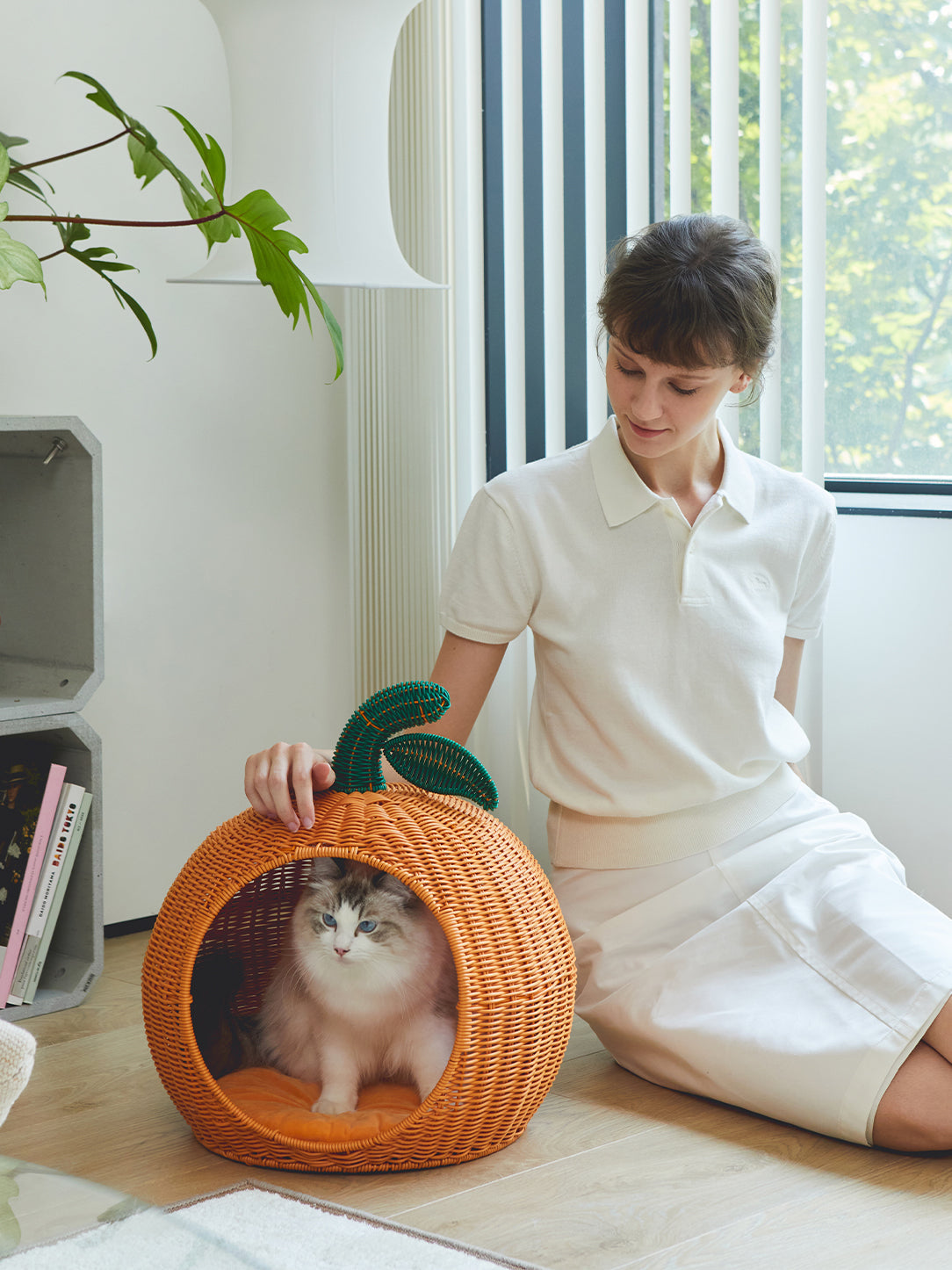 Vetreska-Tangerine Rattan Pet Bed